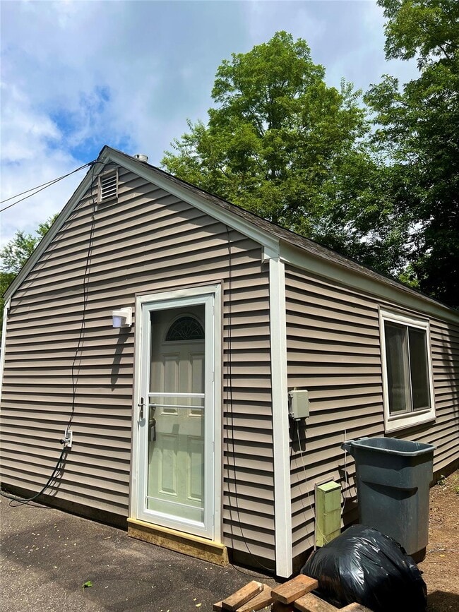 property at 24 W 18th St