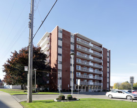 10 Woodman Dr S in Hamilton, ON - Building Photo - Building Photo