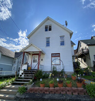 69 Saint John Ave, Unit 1 in Binghamton, NY - Building Photo