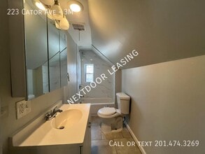 223 Cator Ave in Jersey City, NJ - Building Photo - Building Photo