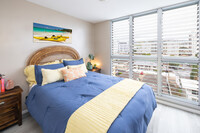 2440 Date St, Unit 702 - 6