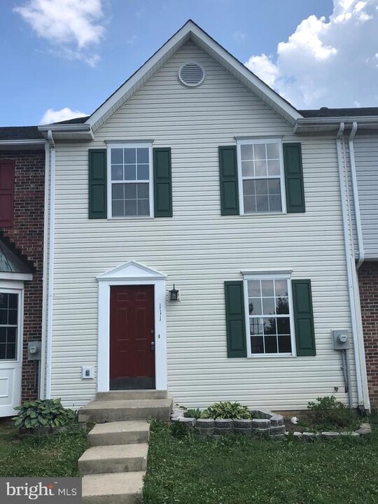111 Amethyst Ct in Stephens City, VA - Building Photo