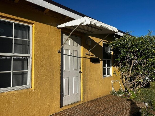 property at 620 NW 9th Ave