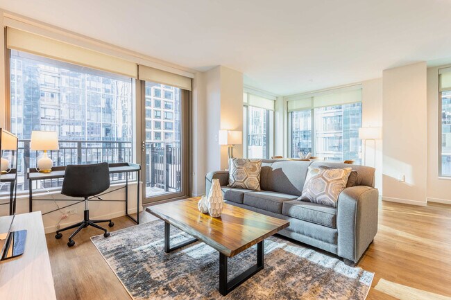 131 Seaport Blvd in Boston, MA - Building Photo - Building Photo