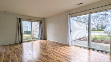 791 Barnaby Pl in Wheeling, IL - Building Photo - Building Photo