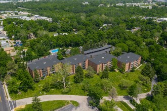 The Heritage at Wyoming in Wyoming, OH - Building Photo - Building Photo