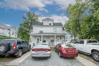 945 William St in Avoca, PA - Building Photo - Building Photo