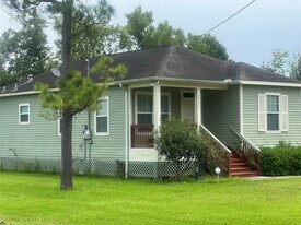 2909 H Ave in Dickinson, TX - Building Photo