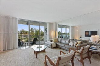 9400 W Bay Harbor Dr, Unit # 302 in Bay Harbor Islands, FL - Building Photo - Building Photo