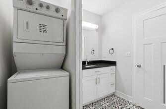 1321 S Lawndale Ave in Chicago, IL - Building Photo - Building Photo