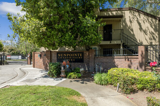 Sunpointe Condominiums in Stockton, CA - Building Photo - Other