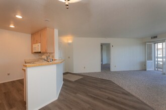 7027 Camino Degrazia in San Diego, CA - Building Photo - Building Photo