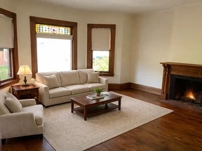 360 Laurel St in Hartford, CT - Foto de edificio - Building Photo