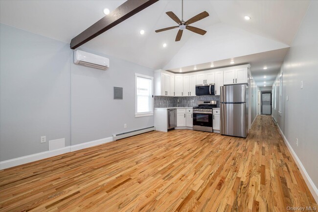 property at 3-18-320 Beach 88th St