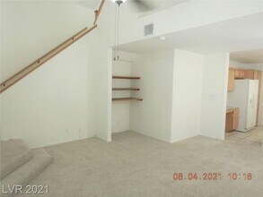 1025 Allure Dr in Las Vegas, NV - Building Photo - Building Photo