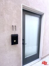 1217 9th St in Santa Monica, CA - Building Photo - Building Photo
