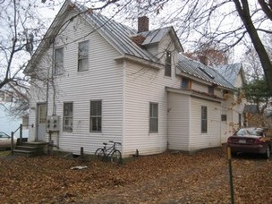 373 Vine St in Northfield, VT - Building Photo