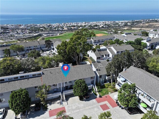 12 Kamalii Ct in Newport Beach, CA - Building Photo - Building Photo