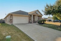 343 Altamont St in Hutto, TX - Foto de edificio - Building Photo