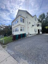 236 Mason St, Unit Third floor in Woonsocket, RI - Building Photo