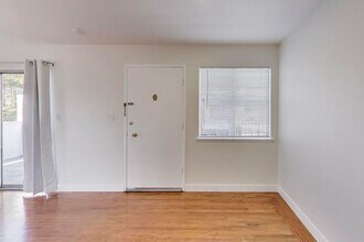 2339 Eighth St in Berkeley, CA - Building Photo - Building Photo