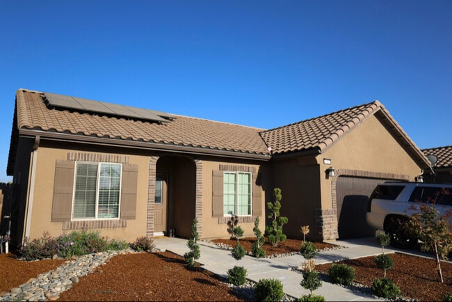 property at 1087 S Orangewood Dr