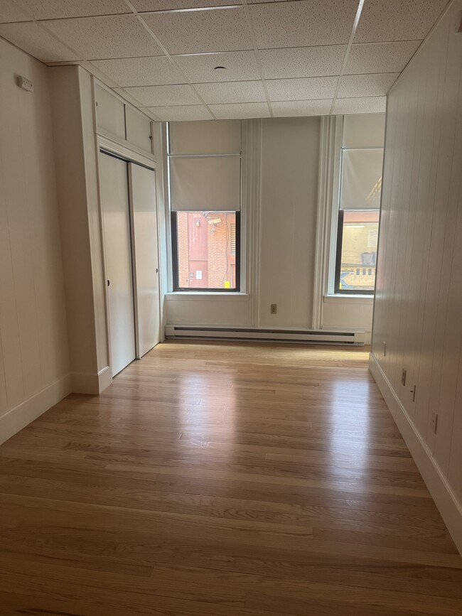 274 Newbury St, Unit 1 in Boston, MA - Building Photo - Building Photo
