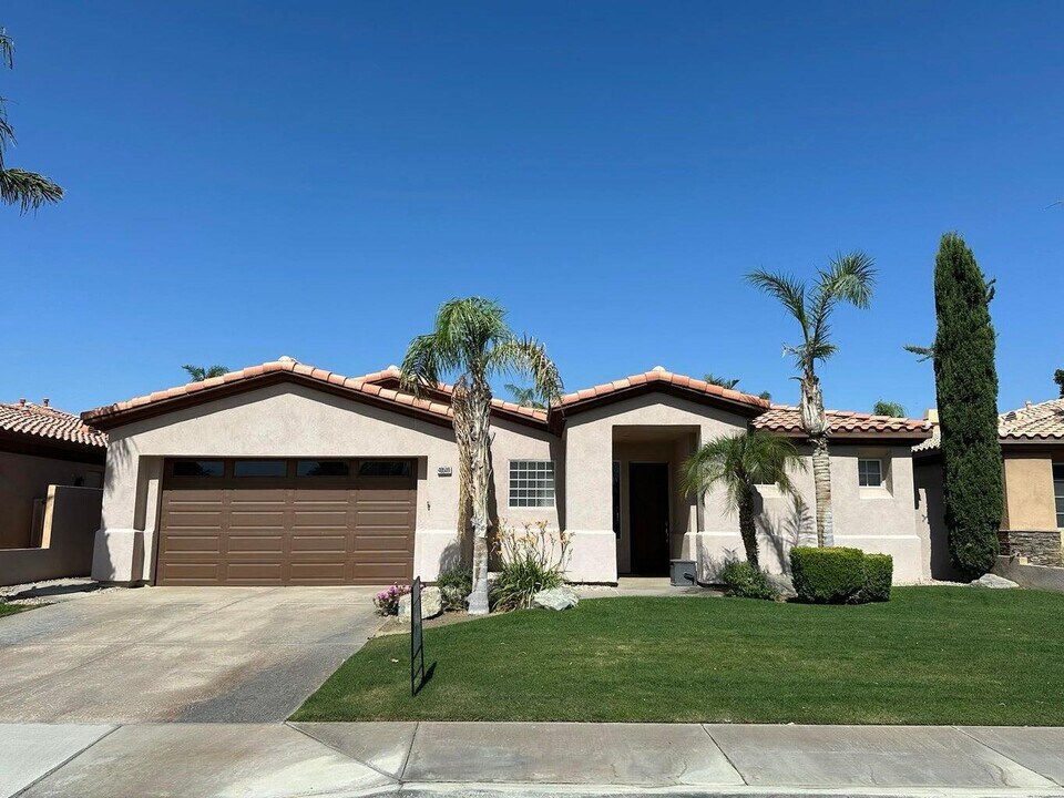 40589 Palm Ct in Palm Desert, CA - Building Photo