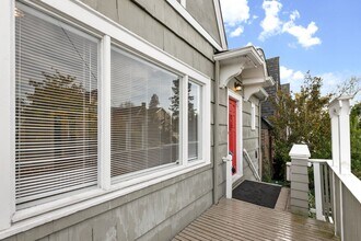 2314 41st Ave E in Seattle, WA - Building Photo - Building Photo