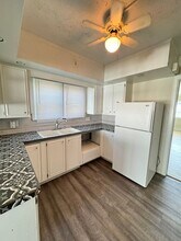 1732 Lincolnway E in Mishawaka, IN - Building Photo - Building Photo