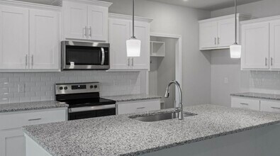 121 Gander Cir in Owens Cross Roads, AL - Building Photo - Building Photo