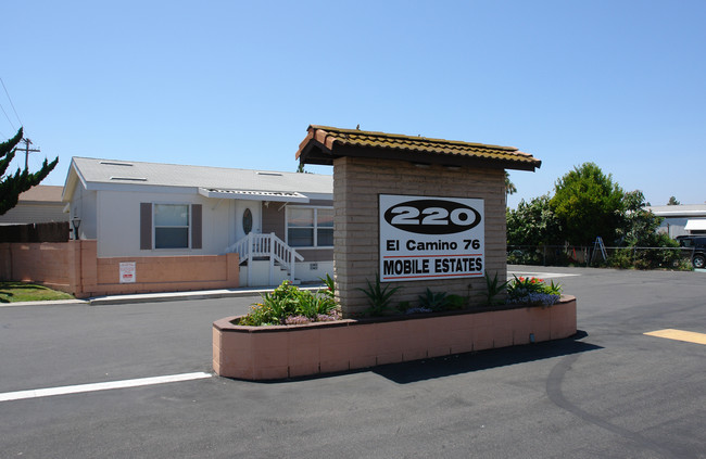 220 El Camino Real in Oceanside, CA - Building Photo - Building Photo