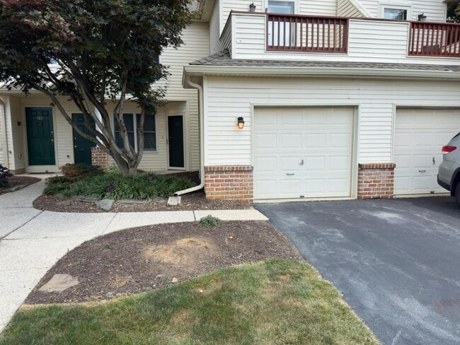 162 Lindfield Cir in Macungie, PA - Building Photo - Building Photo