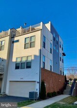 5130 Randolph Rd in Rockville, MD - Building Photo - Building Photo