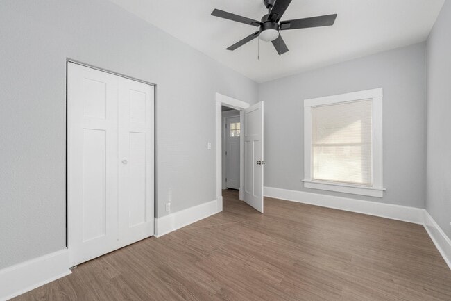 221 N Elizabeth St, Unit 1