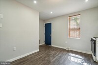 22 E Collom St in Philadelphia, PA - Building Photo - Building Photo