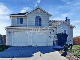 5466 Midland Dr in Roy, UT - Building Photo