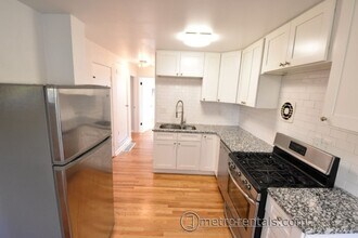 2686-2688-2688 Hibbert Ave in Columbus, OH - Foto de edificio - Building Photo