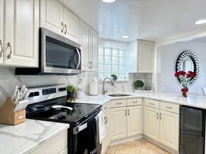 152 Weybridge Cir in Royal Palm Beach, FL - Building Photo - Building Photo