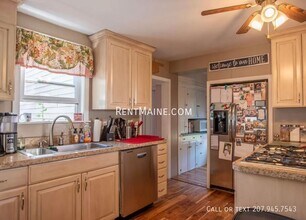 78 Seventh St. in Bangor, ME - Building Photo - Building Photo