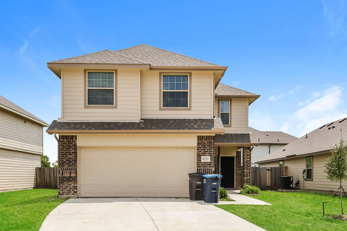 8225 Camellia Tree Ct in Fort Worth, TX - Building Photo