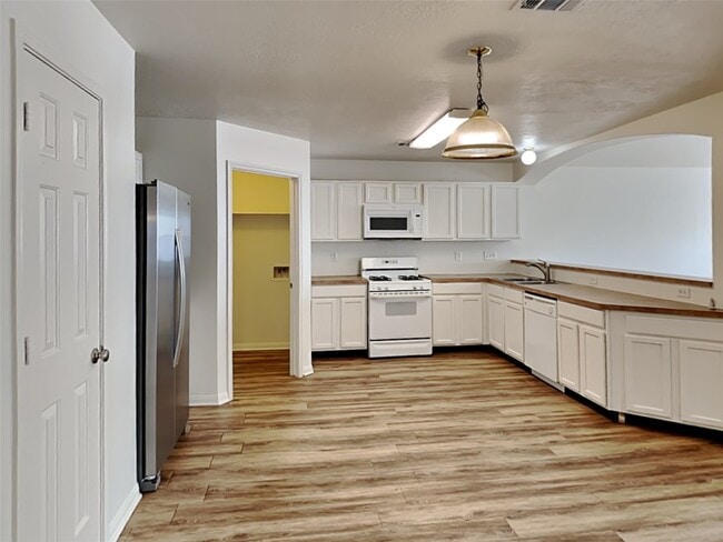 2518 Halstead Dr in Spring, TX - Building Photo - Building Photo