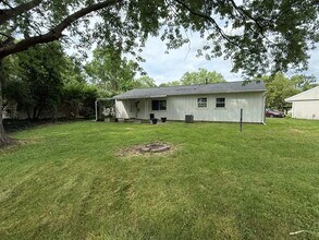3105 Blair Dr in Champaign, IL - Building Photo - Building Photo