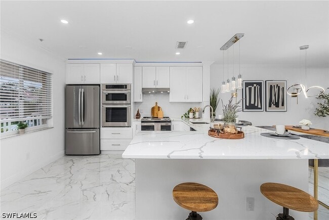 620 Luisa Ct in Naples, FL - Building Photo - Building Photo