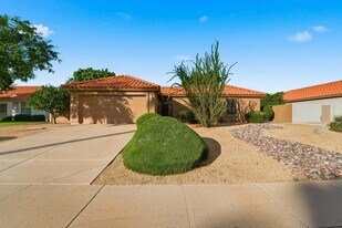 5720 E Le Marche Ave in Scottsdale, AZ - Building Photo