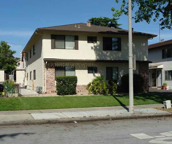 1567 Quebec Ct in Sunnyvale, CA - Building Photo - Building Photo