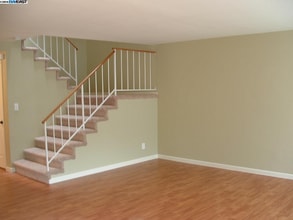 175 Pelican Loop in Pittsburg, CA - Building Photo - Building Photo