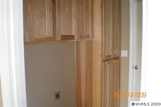 1448 Boulder Creek St SE in Salem, OR - Foto de edificio - Building Photo