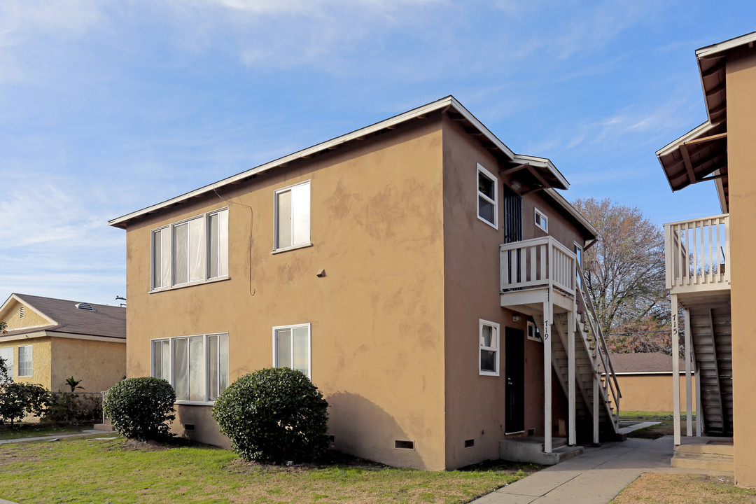 719 S Bullis Rd in Compton, CA - Building Photo