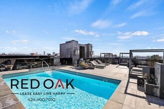 8811 Burton Way in West Hollywood, CA - Building Photo - Building Photo